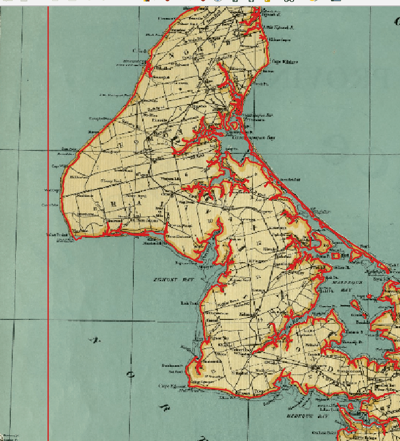 Um mapa da porção oeste da Ilha de Prince Edward. Neste mapa, um contorno vermelho da costa sobrepõe um mapa histórico da ilha.